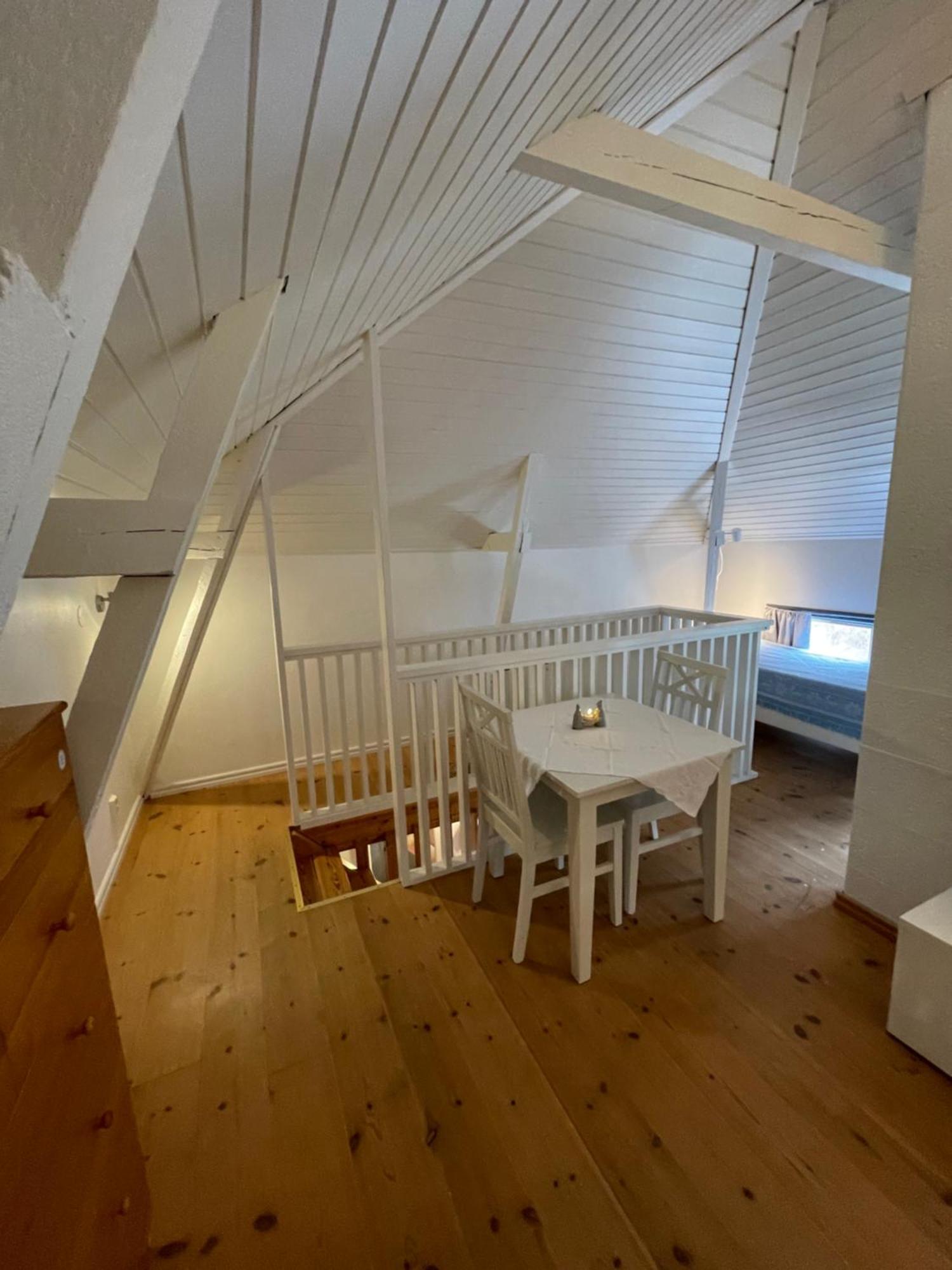 Lilla Saturnus Villa Ljungskile Buitenkant foto